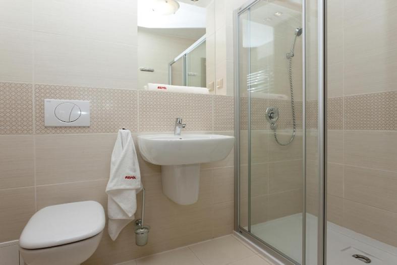 Dom Wypoczynkowy Arpol Ustronie Morskie Room photo